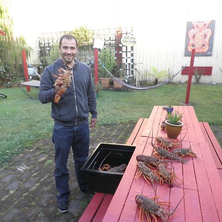 ווסטפורט Bazil'S Backpackers Bbh Hostel & Surf School מראה חיצוני תמונה